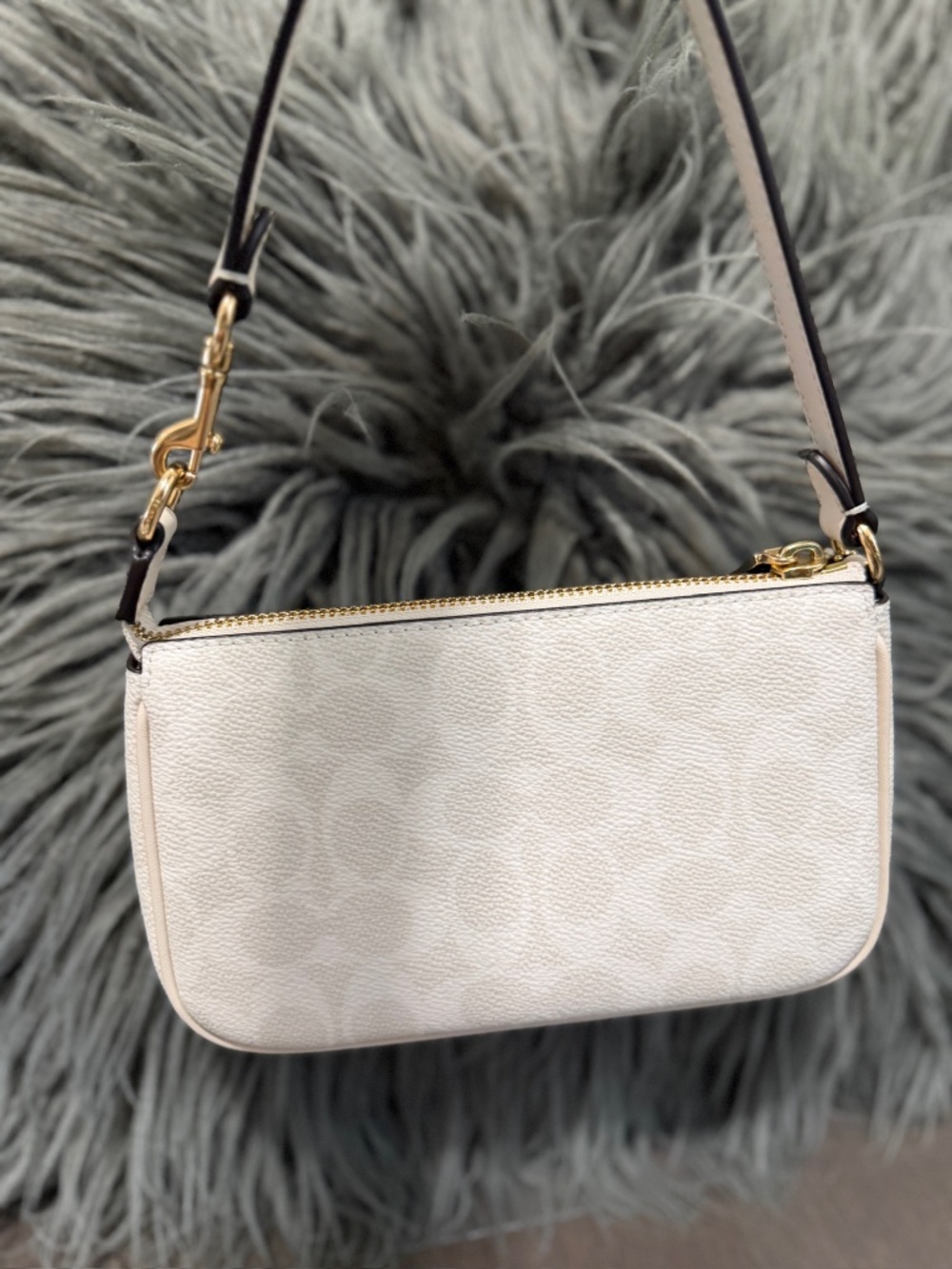 Coach Nolita 19cm shoulder bag white - Picture 2 of 5
